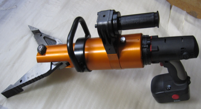 便携式电动剪扩钳（多功能钳） DCCE-30